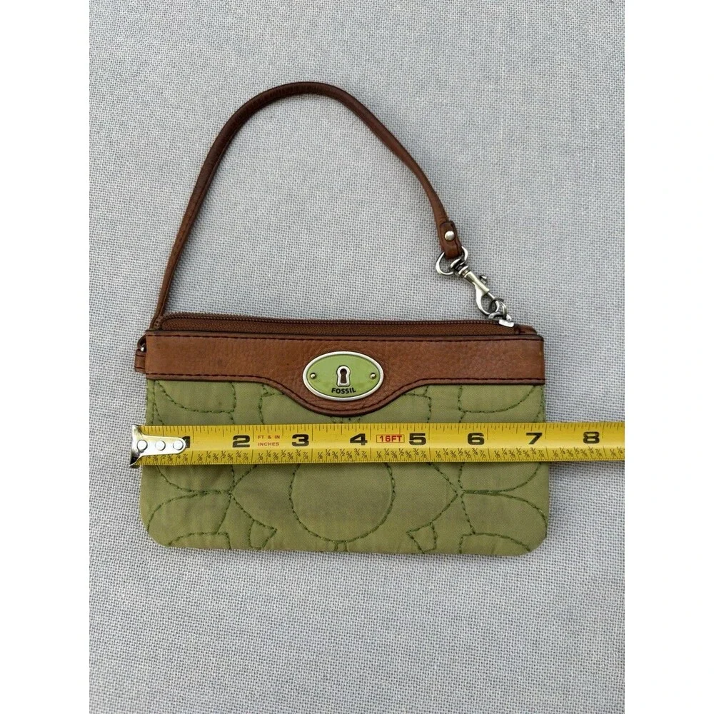 Fossil Keyper Zip Around Green Quilted And Leather Wallet